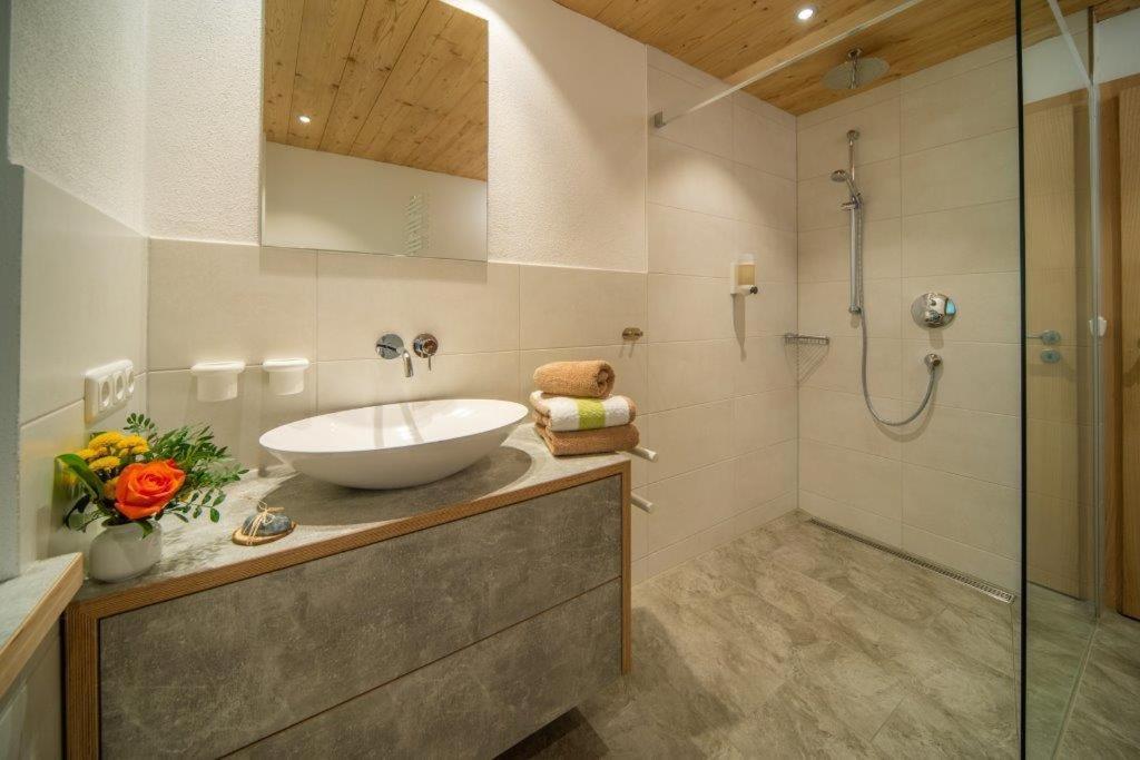 Апартаменты Haus Rosenbaechle Бад-Хинделанг Экстерьер фото